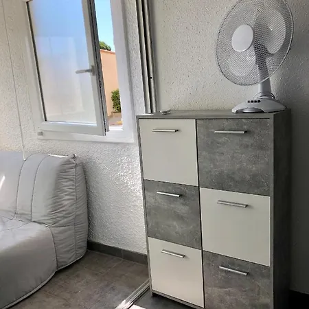 Studio La Capitane Au Port Apartment